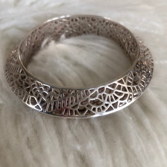 Silpada Jewelry - Silpada Sterling Silver bangle